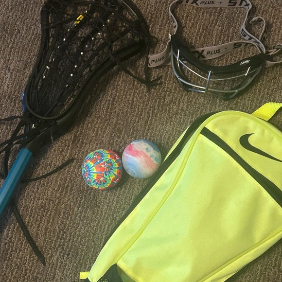 Nike Lacrosse Bag/ Equipment - Picture 1 of 13